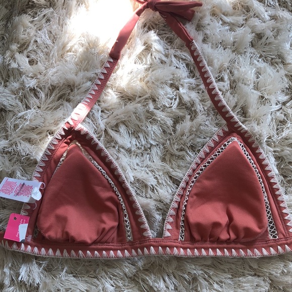 🧡 ‼️ NWT Bikini Top - Picture 4 of 4